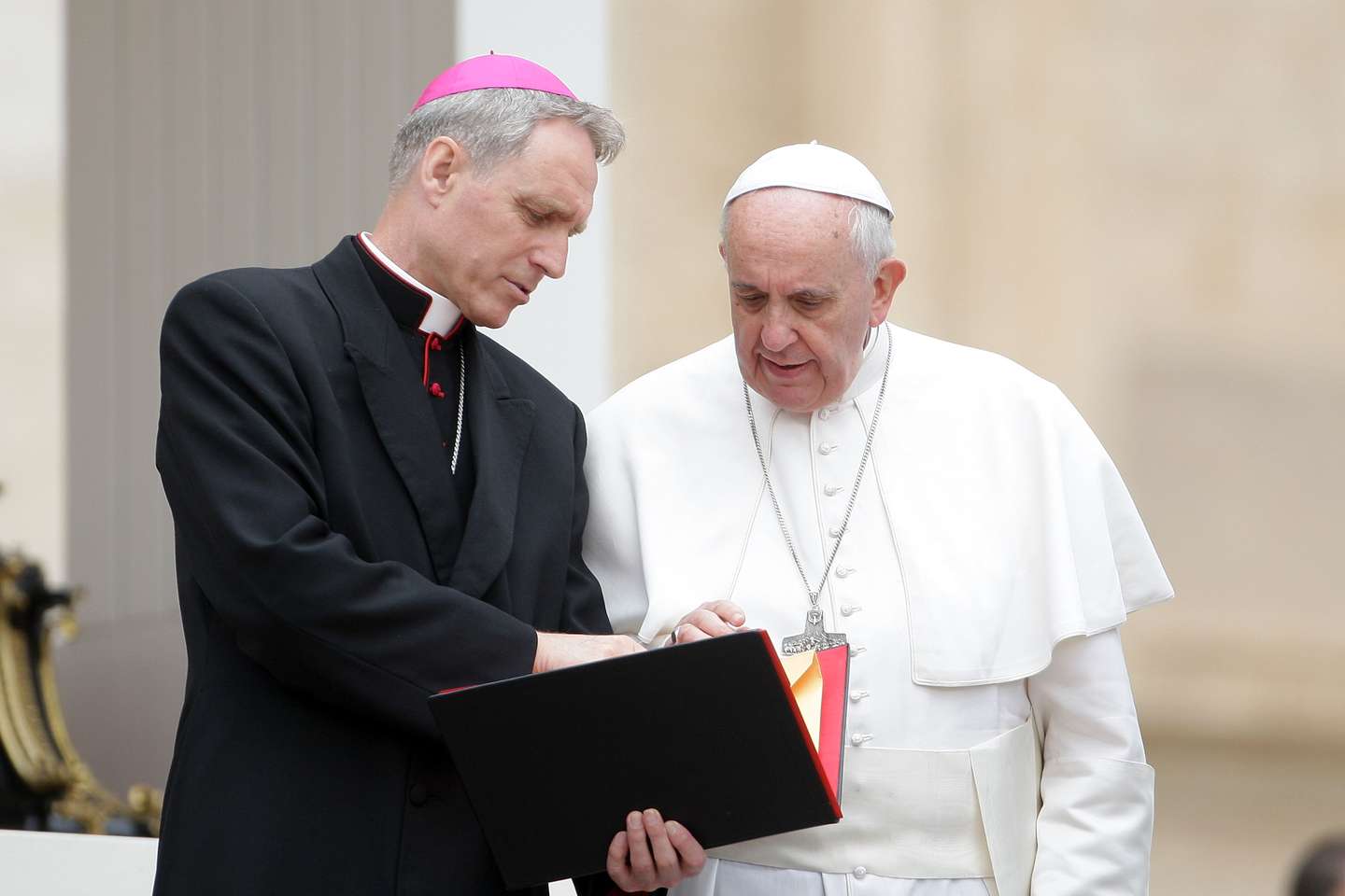 Pope Francis Holds His Weekly Audience