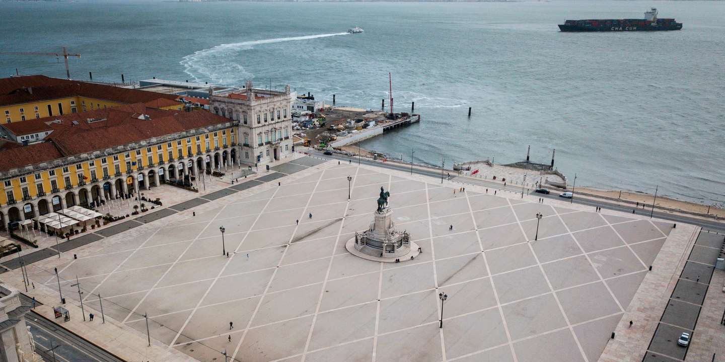 TOPSHOT-PORTUGAL-HEALTH-VIRUS-LOCKDOWN