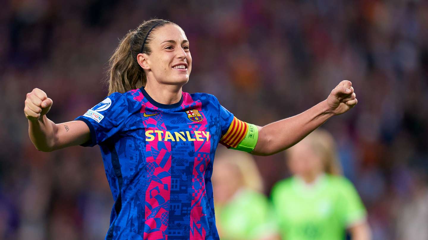 FC Barcelona v VfL Wolfsburg: Semi Final First Leg - UEFA Women&#039;s Champions League