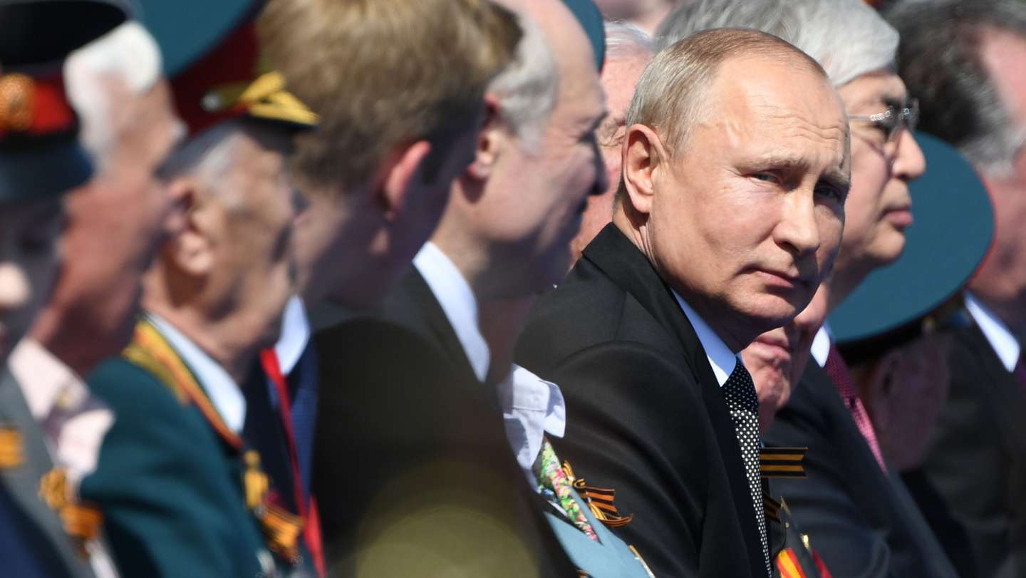 Russia Holds 75th Anniversary Victory Parade Over The Nazis In WWII