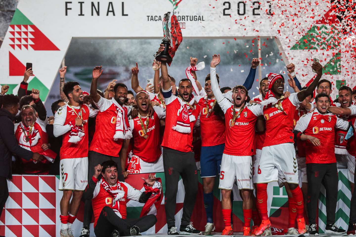FBL-POR-CUP-BRAGA-BENFICA