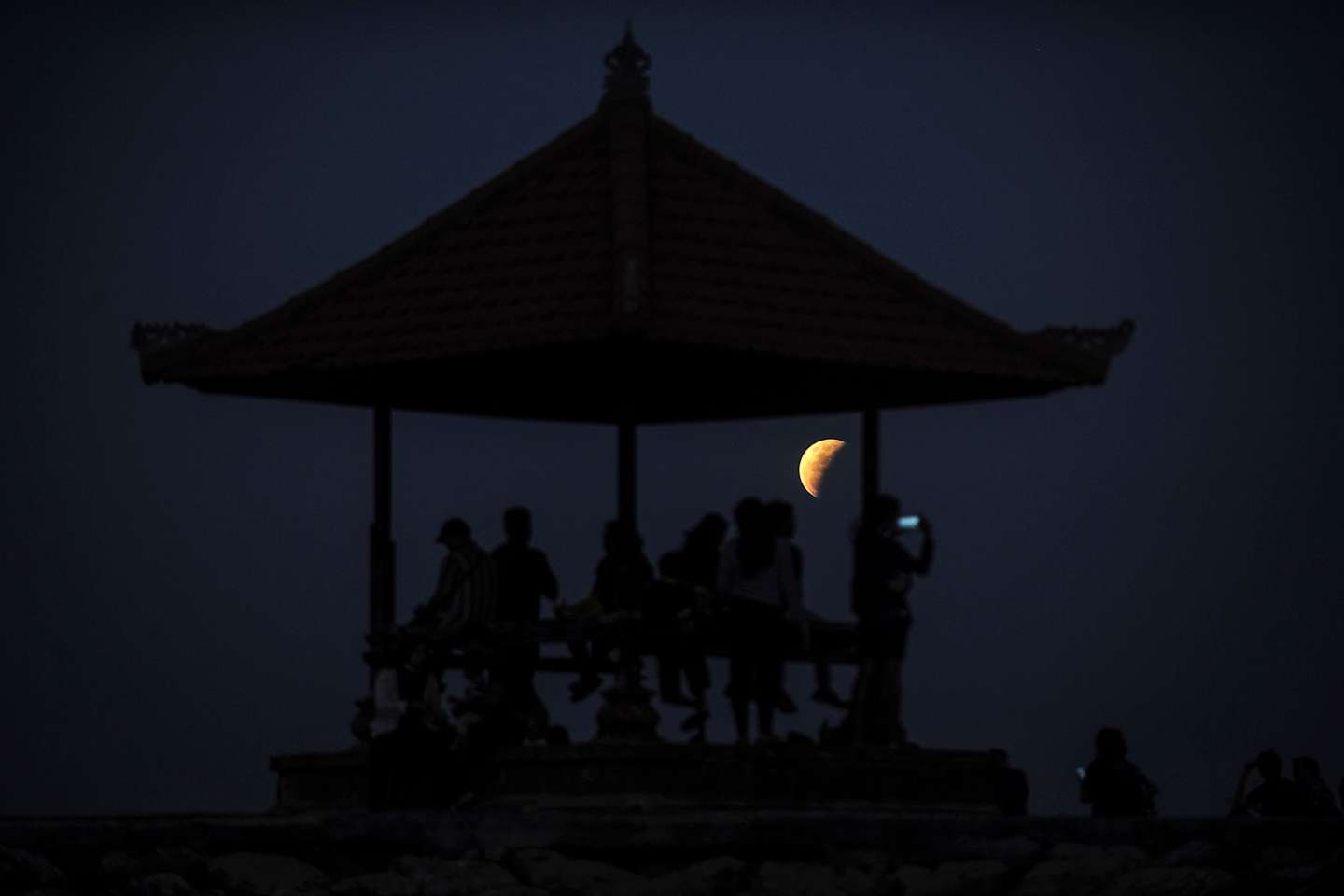 INDONESIA-SCIENCE-ASTRONOMY-MOON-ECLIPSE