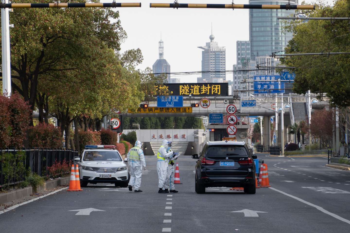 Shanghai Tightens COVID-19 Control Measures