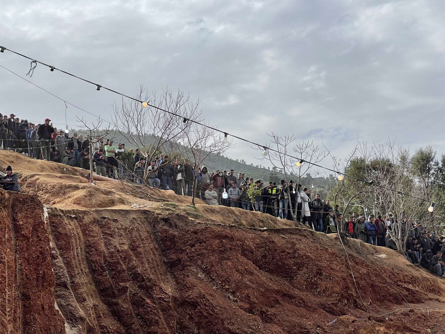 Resgato de Ryan, o rapaz de cinco anos que caiu num poço numa aldeia de Marrocos há 3 dias