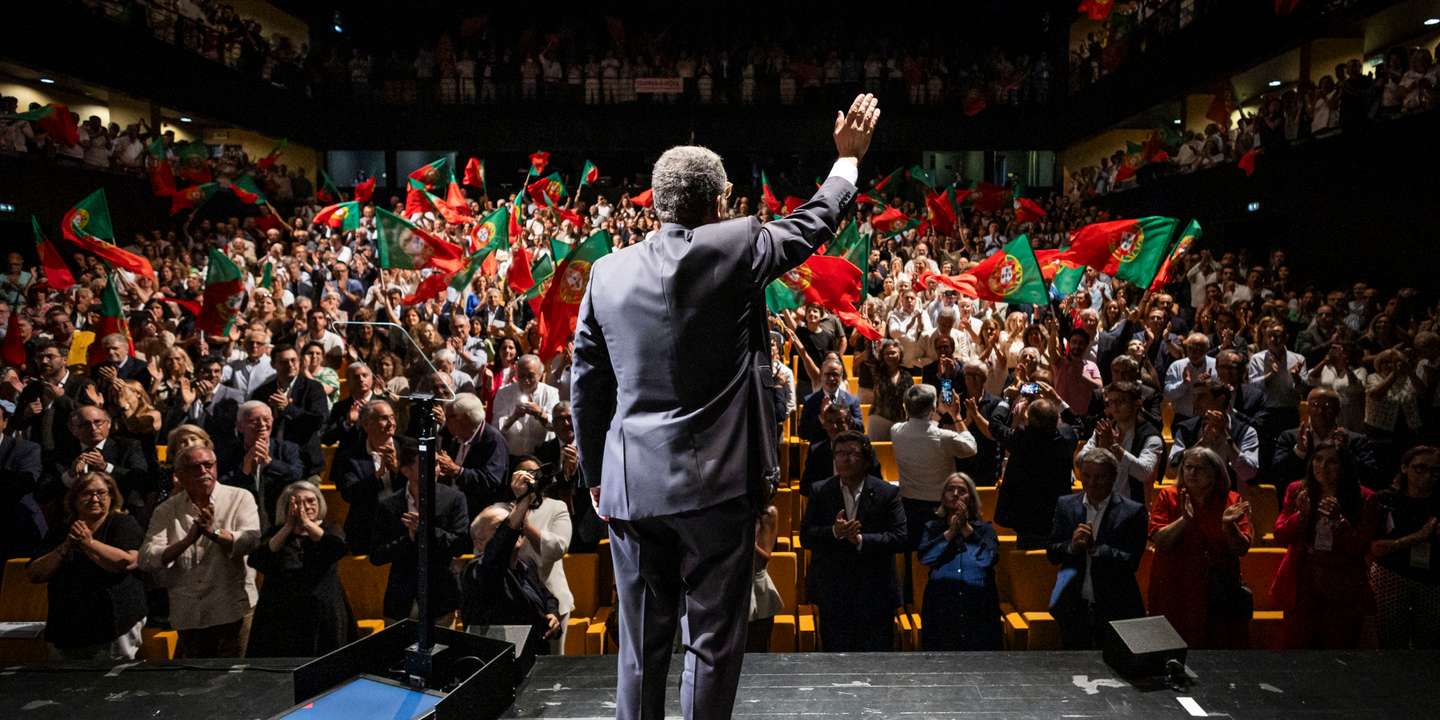 António José Seguro apresentou a candidatura presidencial a 15 de junho, nas Caldas da Rainha.