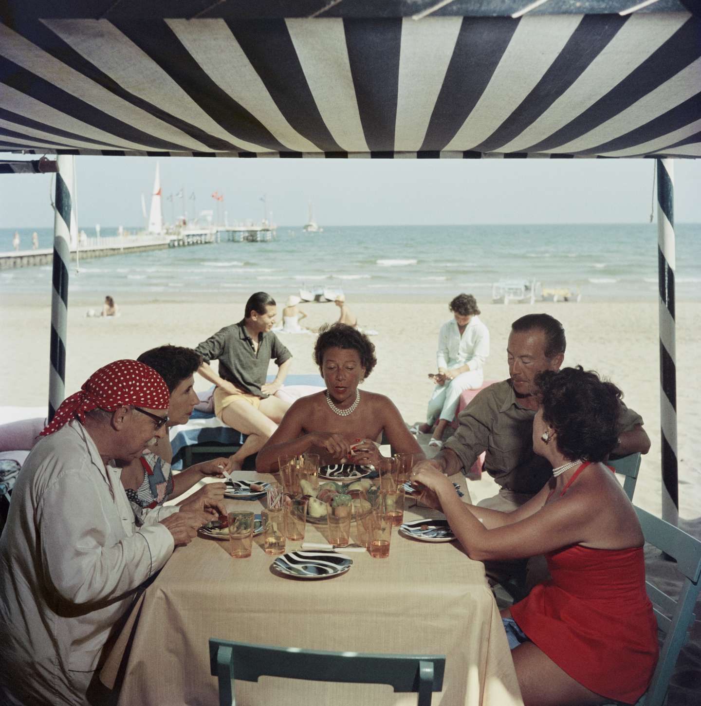 Dining At The Lido