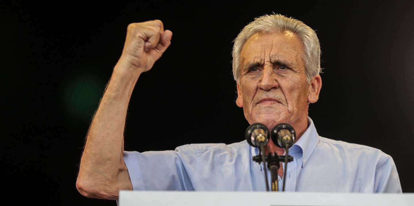 Jerónimo discursou no tradicional comício de domingo, a menos de um mês de umas eleições autárquicas cruciais para o PCP tentar inverter a tendência de perda que tem sofrido