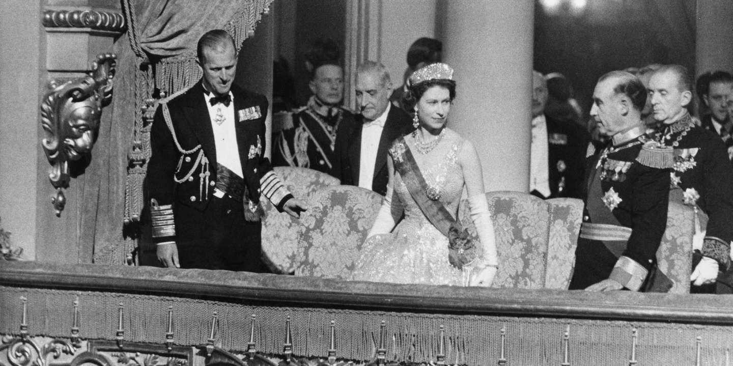 Queen In Portugal