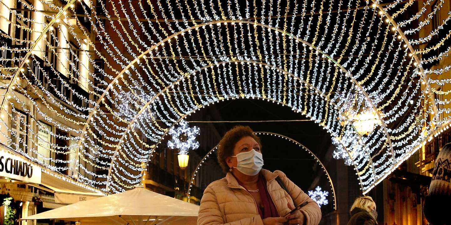 Christmas and New Year lights in Lisbon