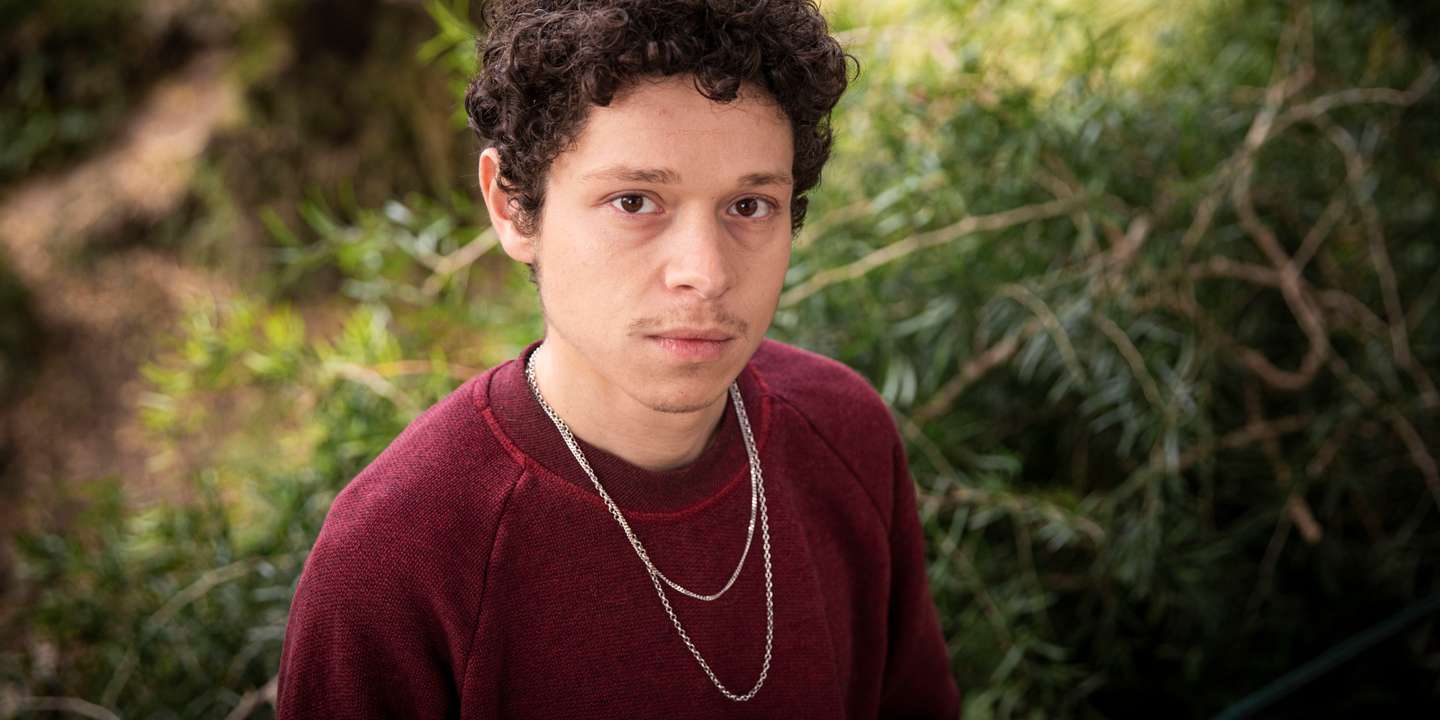 Entrevista ao ator João Monteiro, no Jardim da Estrela, em Lisboa. Lisboa, 4 de fevereiro de 2022. JOÃO PORFÍRIO/OBSERVADOR