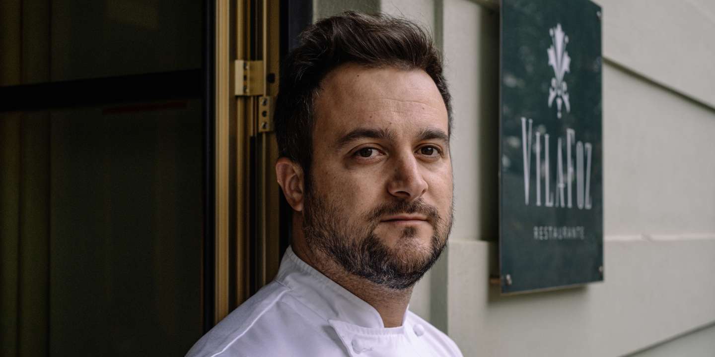 Aos 36 anos, o chef natural de Valongo ganhou a sua primeira estrela Michelin no restaurante Vila Foz, no Porto