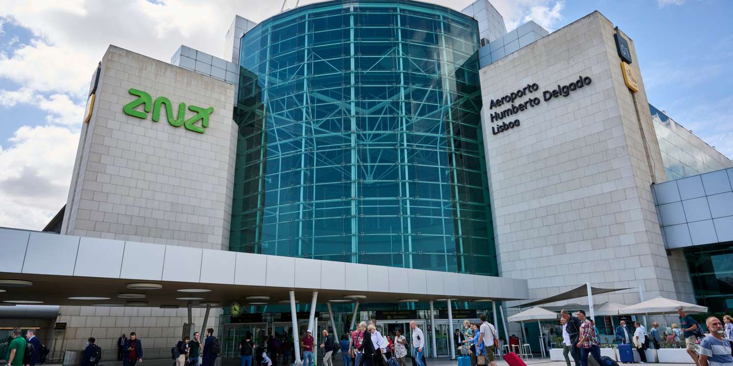 A PSP exerce as suas atribuições em 16 infraestruturas aeroportuárias, incluindo as regiões autónomas da Madeira e Açores