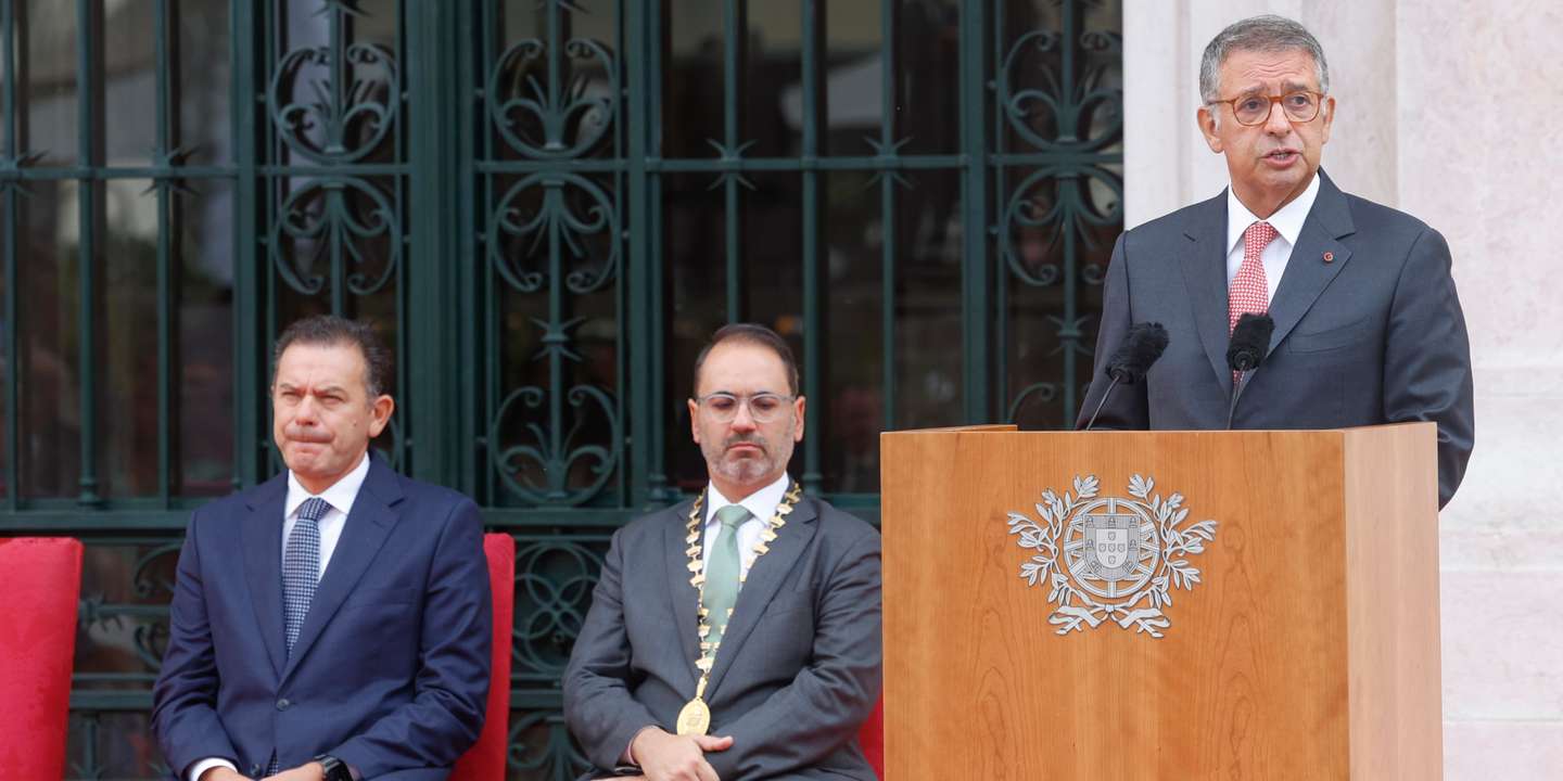 António José Seguro foi eleito em março passado e esta segunda-feira fez a sua estreia como Presidente na cerimónia nos Paços do Concelho.