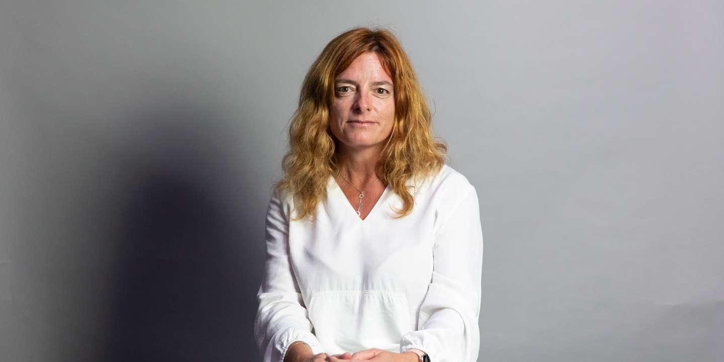 A inspetora-chefe Carla Pinto tomou posse em abril de 2022 e tornou-se a primeira mulher presidente da ASFICPJ (JOÃO PORFÍRIO/OBSERVADOR)