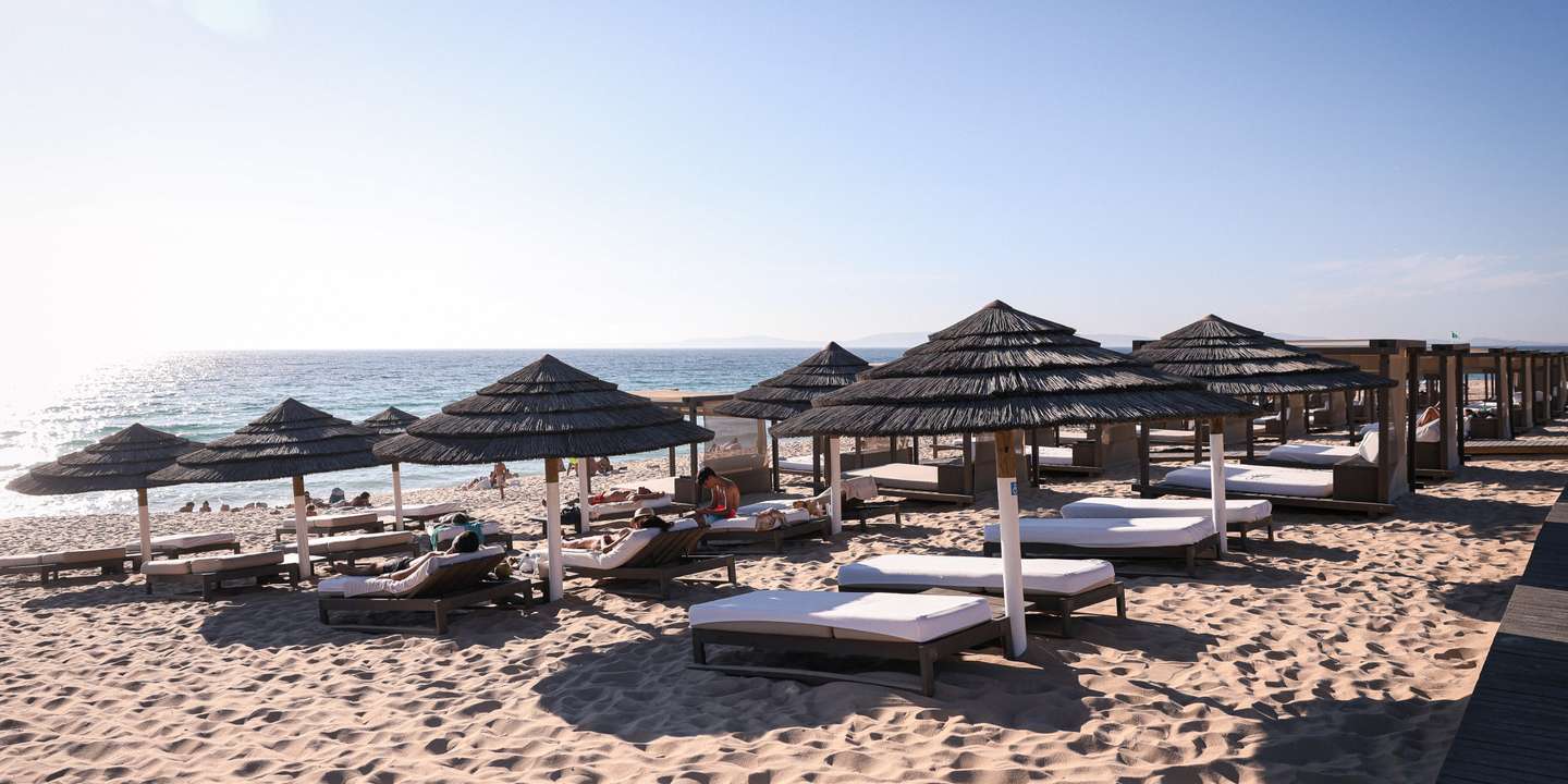 Portugal está na moda entre as chamadas celebridades A-list e a maioria quer o luxo e a privacidade dos grandes empreendimentos que crescem na Comporta, no Carvalhal e em Melides.