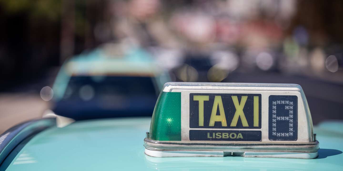 Taxi