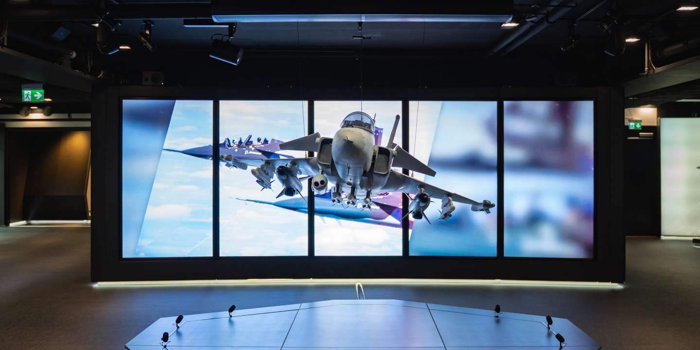 Os novos Gripen E, que a Saab descreve como o "o caça mais moderno do mundo”.