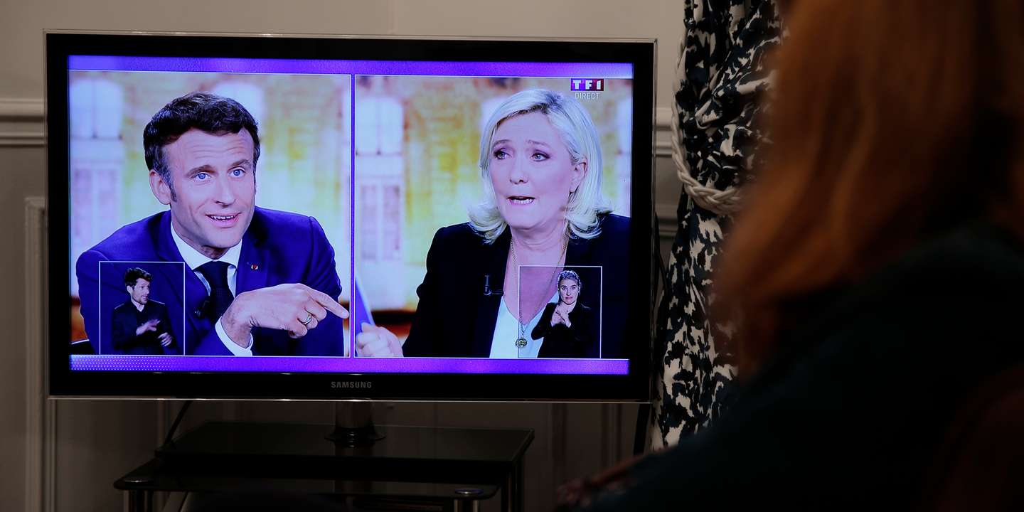 French Presidential Candidates Face-Off In Televised Debate