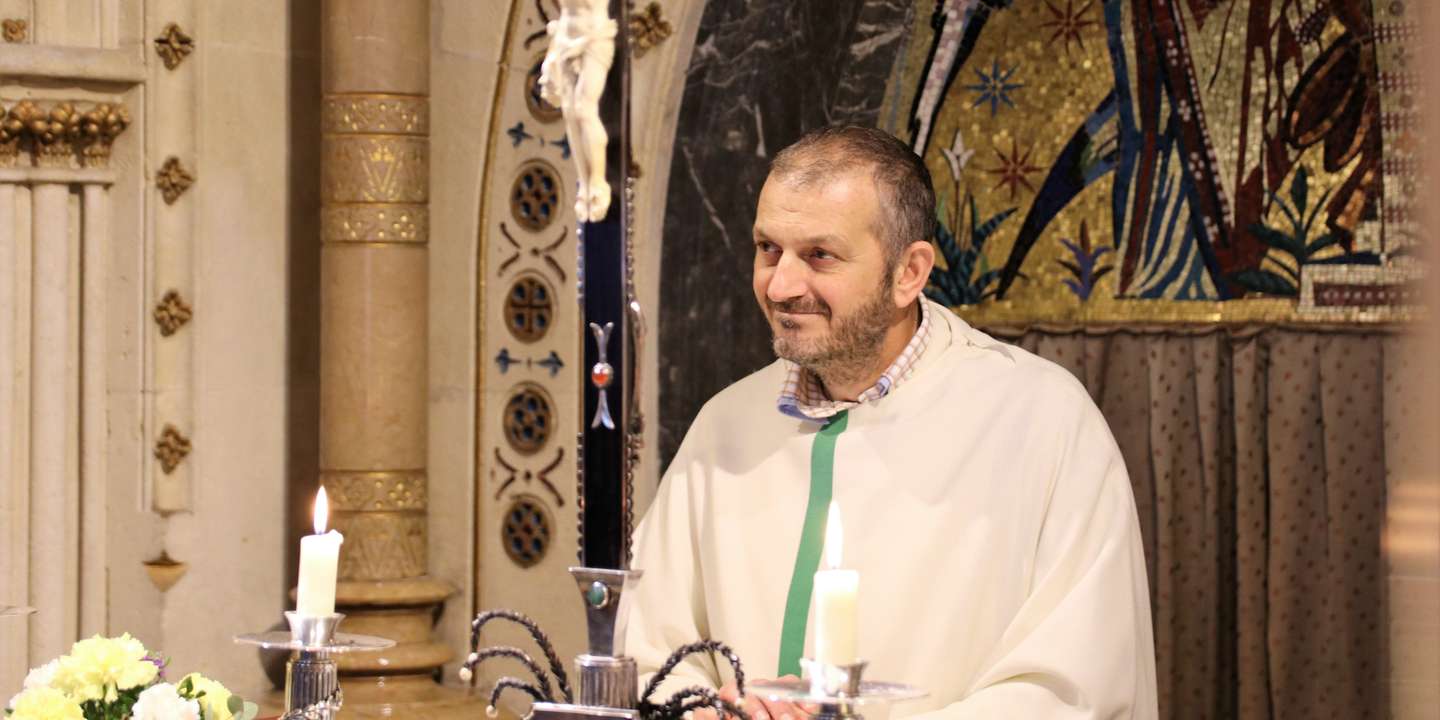 O arcebispo de Homs falou a jornalistas de meios de comunicação social de vários países numa conferência promovida pela Fundação Ajuda à Igreja que Sofre