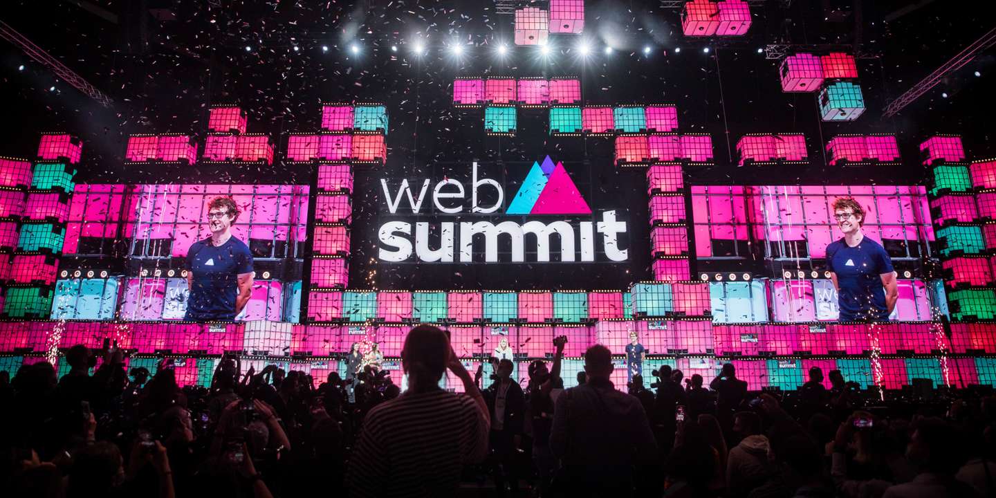 Web Summit: Primeiro dia da Web Summit, no MEO Arena, em Lisboa. Intervenção de Pedro Siza Vieira, ministra de Estado e da Economia. Lisboa, 1 de novembro de 2021. JOÃO PORFÍRIO/OBSERVADOR