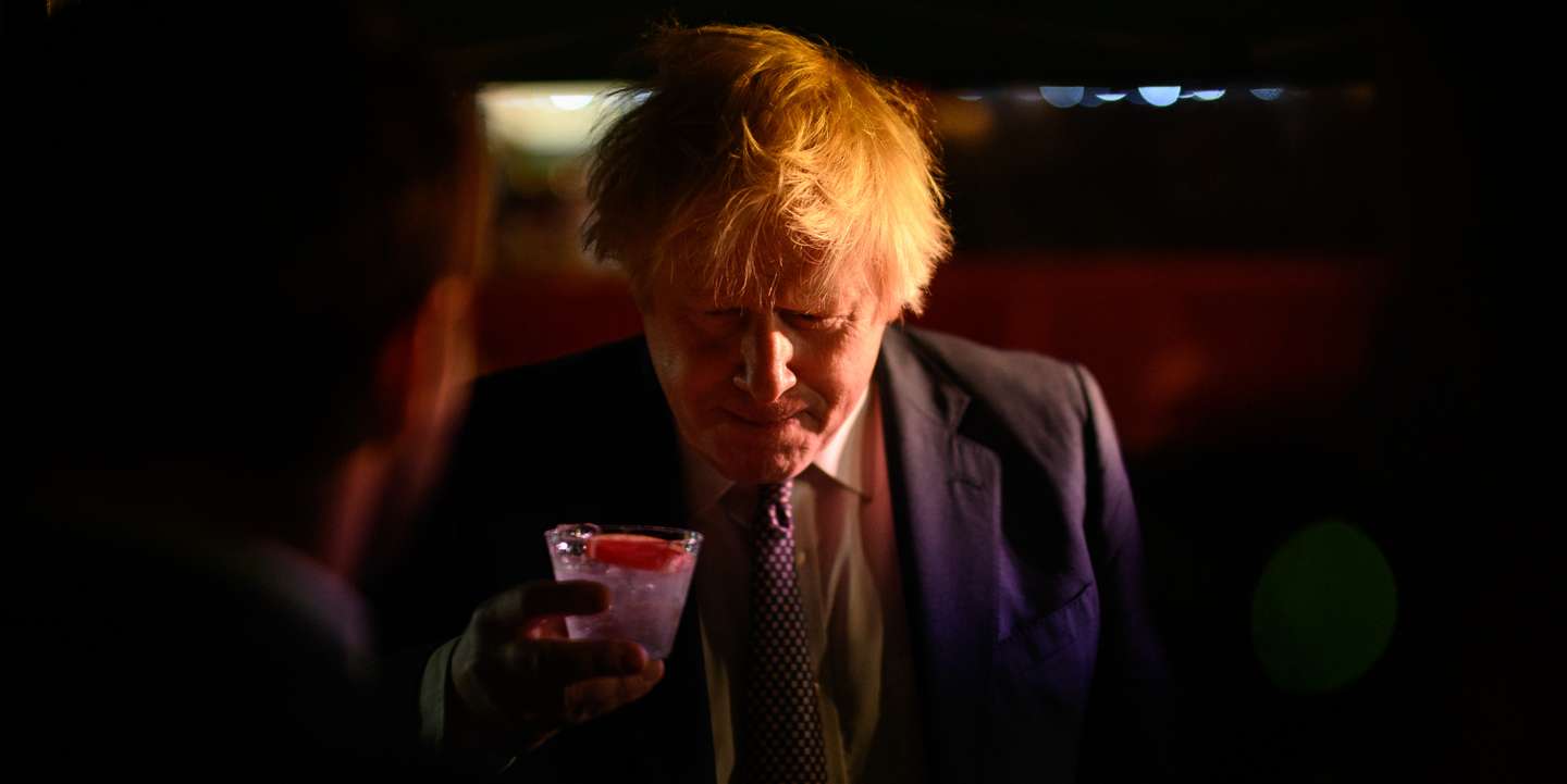 UK Food And Drinks Market On Downing Street