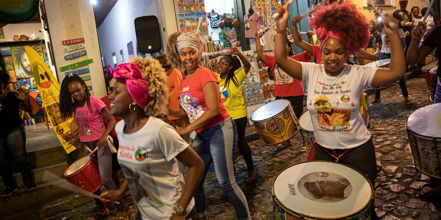 Festa nas ruas de Salvada da Bahia