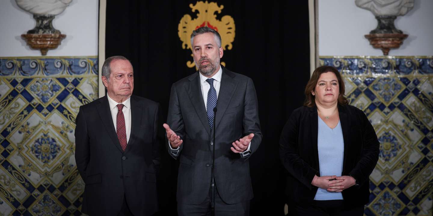 Depois da queda do Governo no Parlamento, o PS esteve em Belém para ser ouvido pelo Presidente da República.