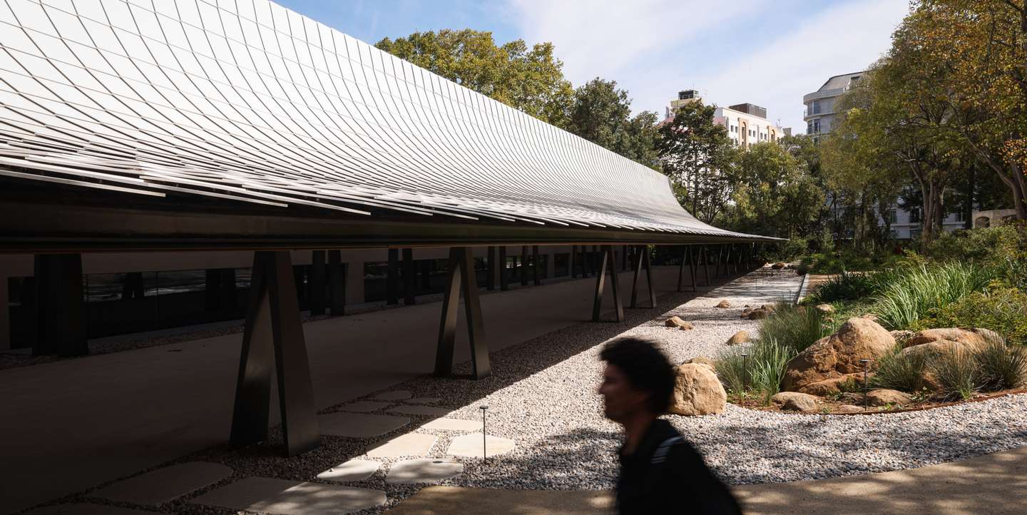 O espaço apresentado esta quarta-feira foi renovado pelo arquiteto japonês Kengo Kuma