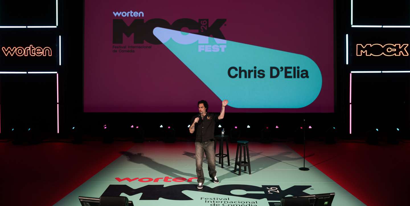 Chris D'Elia foi o cabeça de cartaz do primeiro dia de festival — uma "estreia absoluta" no país. Michelle Wolf e Sam Morril atuam sábado e domingo, respetivamente.