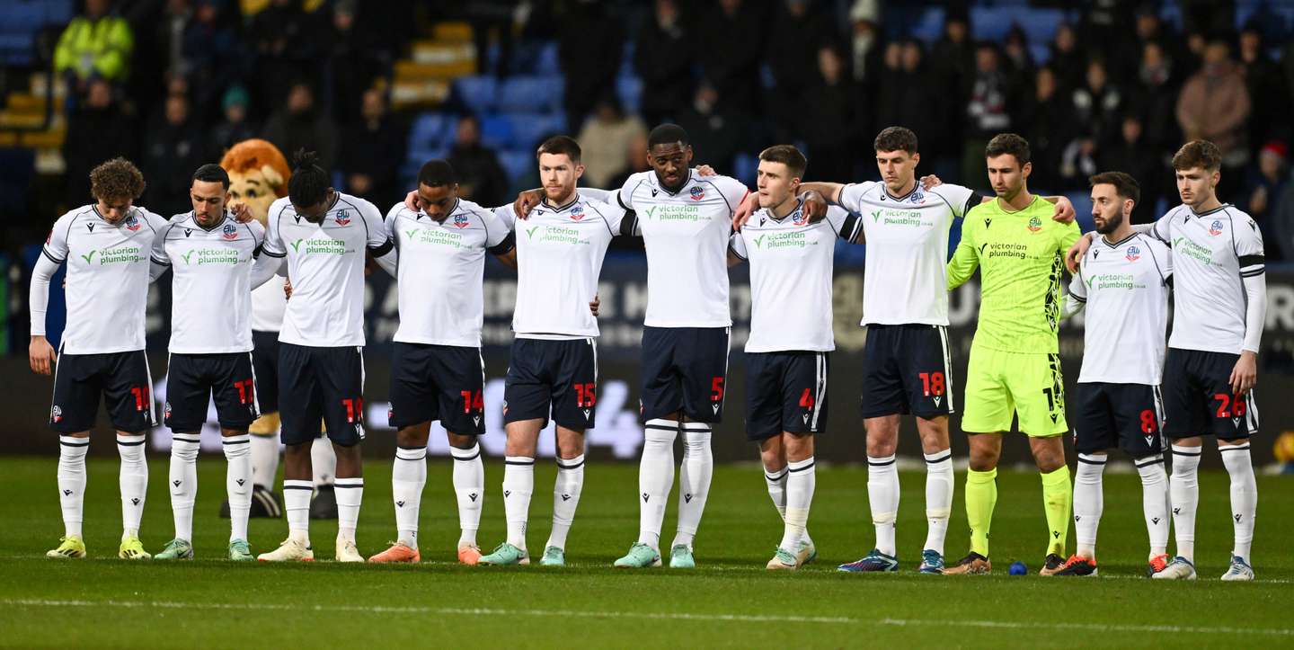 O clube ainda está no terceiro escalão do futebol inglês, ainda que na temporada passada tenha ficado perto da subida
