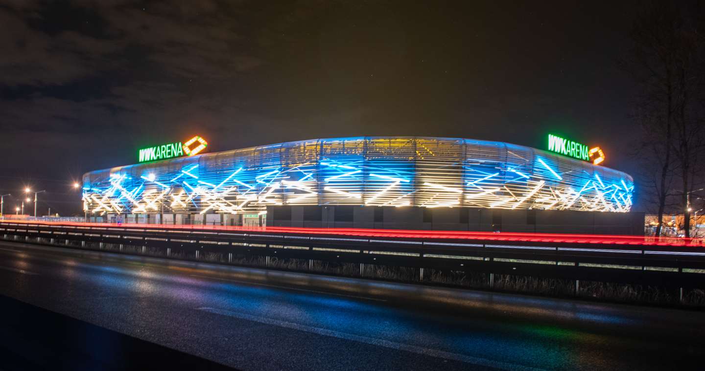 A fachada da Arena WWK, em Augsburgo, Alemanha