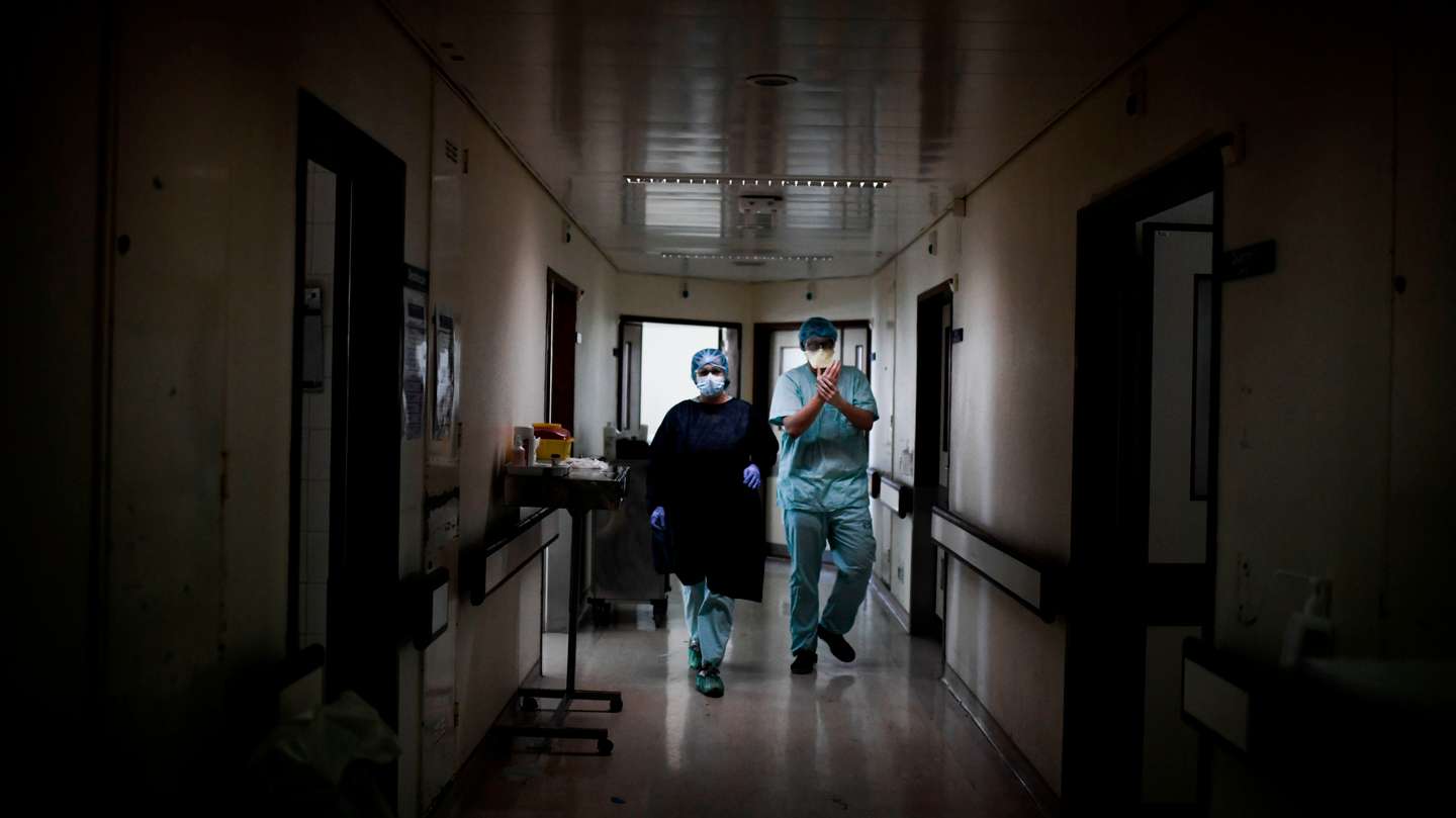 PORTUGAL-HEALTH-VIRUS-HOSPITAL