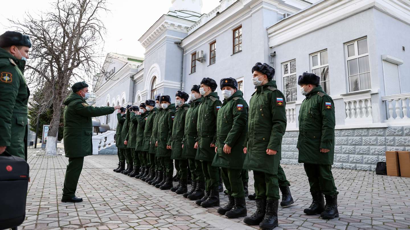 Conscripts depart for service with Russian Army