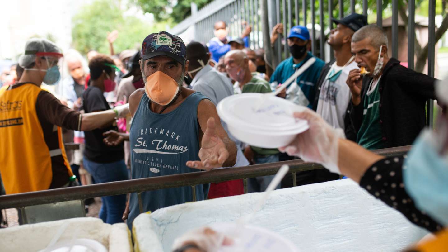 Coronavirus - Brazil - Hunger