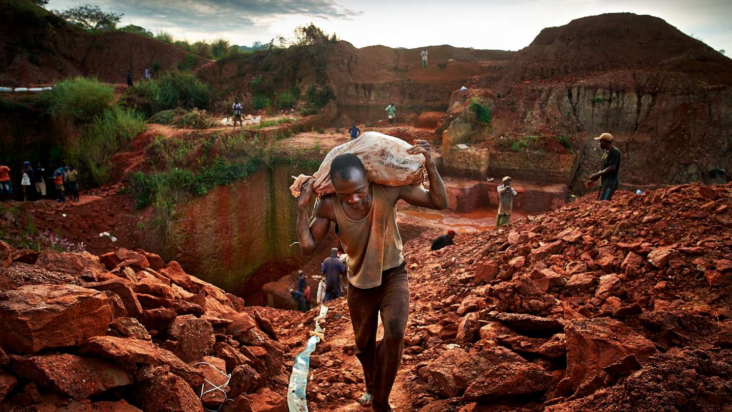 Angola - Diamond Mining