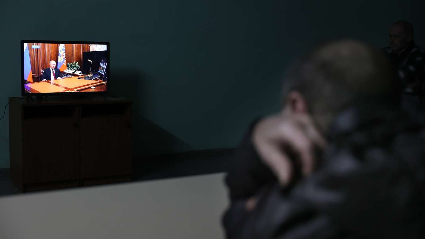 Broadcast of address by Russian President Putin