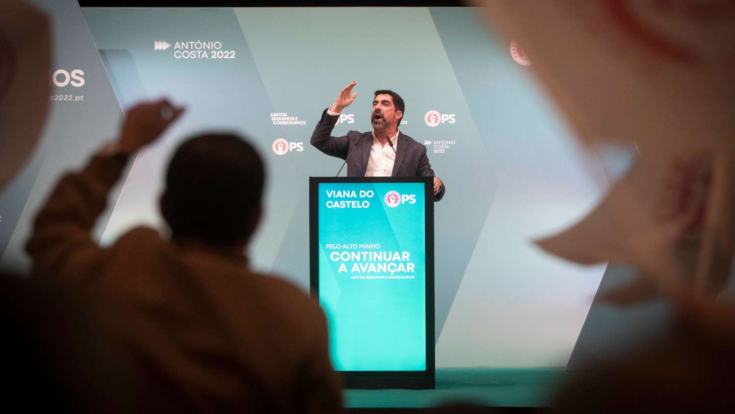 Campanhas para as eleições legislativas de 2022: Comício em Viana do Castelo do candidato pelo Partido Socialista, António Costa, secretário-geral do PS e candidato a primeiro-ministro. As eleições legislativas realizam-se no próximo dia 30 de janeiro de 2022. Viana do Castelo, 23 de janeiro de 2022. JOÃO PORFÍRIO/OBSERVADOR
