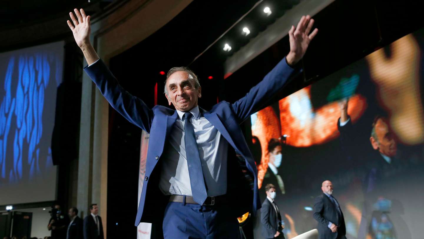 French Far-right Commentator Eric Zemmour Promotes His Book "La France N'A Pas Dit Son Dernier Mot » In Versailles