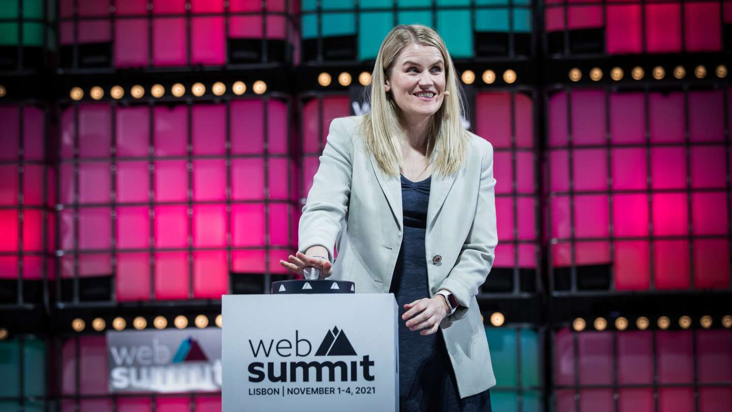 Web Summit: Primeiro dia da Web Summit, no MEO Arena, em Lisboa. Intervenção de Frances Haugen, The Facebook Whistleblower. Whistleblower Aid Lisboa, 1 de novembro de 2021. JOÃO PORFÍRIO/OBSERVADOR