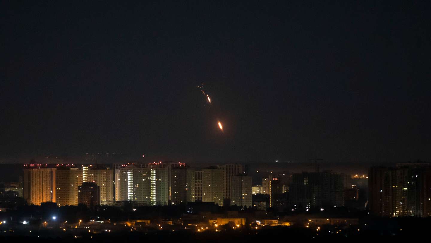 Defesa anti-aérea na cidade de Kiev. A Rússia, a mando do seu presidente, Vladimir Putin, invadiu a Ucrânia no passado dia 24 de fevereiro de 2022. Kiev, Ucrânia, 18 de março de 2022. JOÃO PORFÍRIO/OBSERVADOR