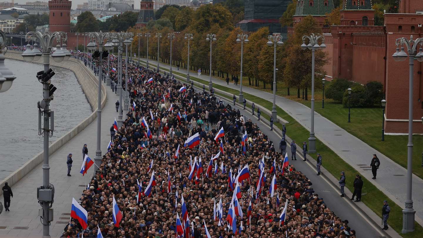 Putin launches ceremony for 'accession' of Ukraineâs 4 regions to Russia