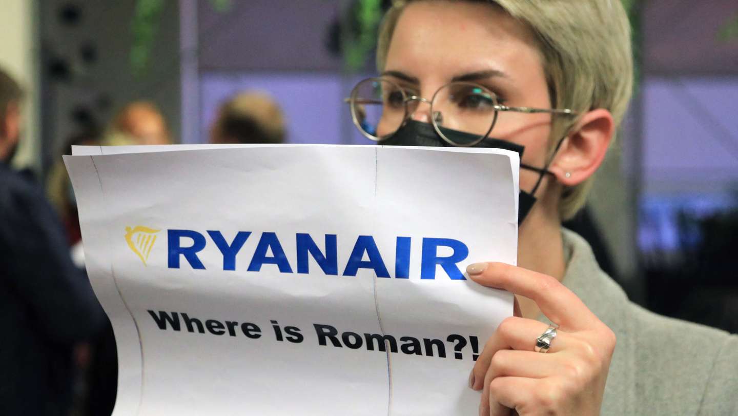 LITHUANIA-BELARUS-POLITICS-UNREST-LANDING