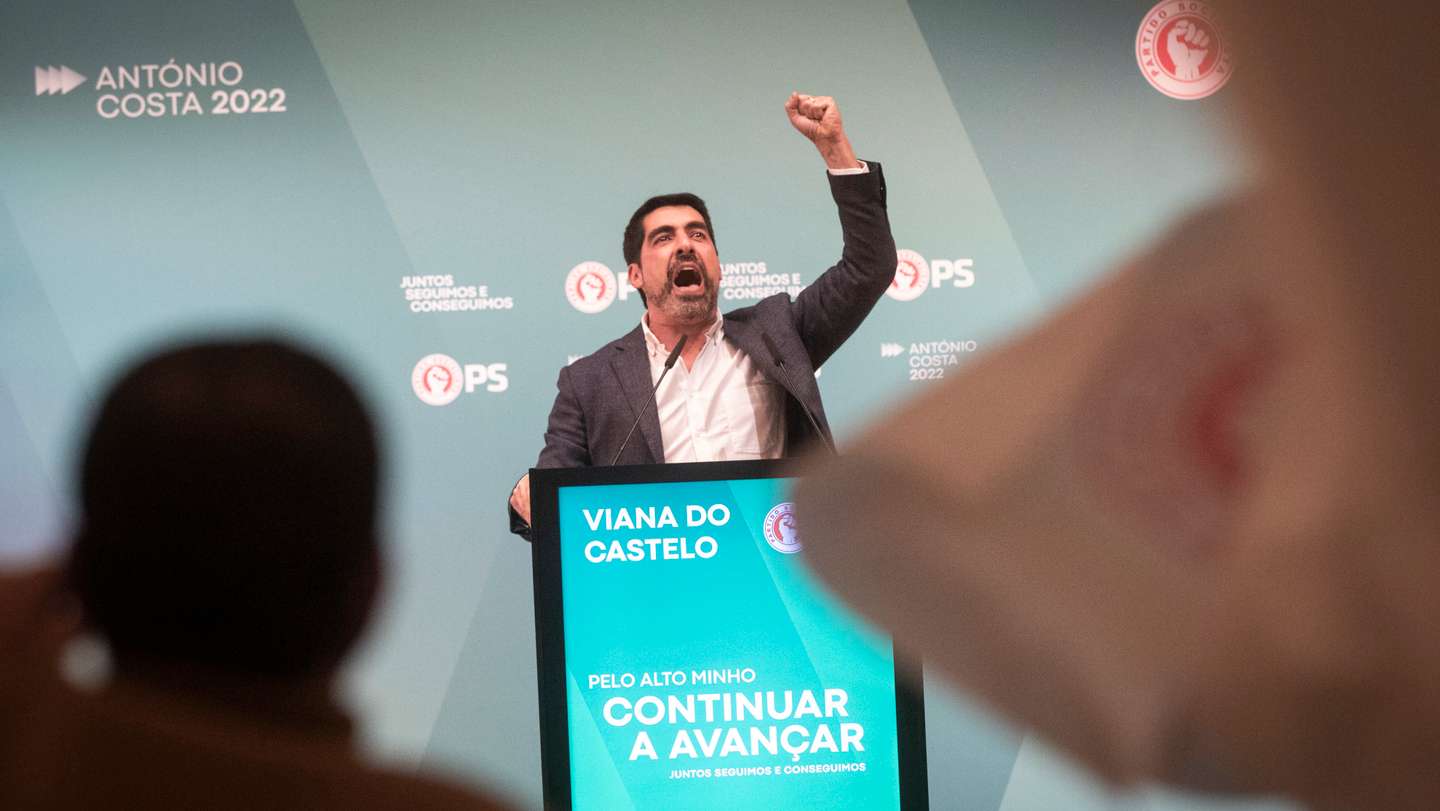 Campanhas para as eleições legislativas de 2022: Comício em Viana do Castelo do candidato pelo Partido Socialista, António Costa, secretário-geral do PS e candidato a primeiro-ministro. As eleições legislativas realizam-se no próximo dia 30 de janeiro de 2022. Viana do Castelo, 23 de janeiro de 2022. JOÃO PORFÍRIO/OBSERVADOR