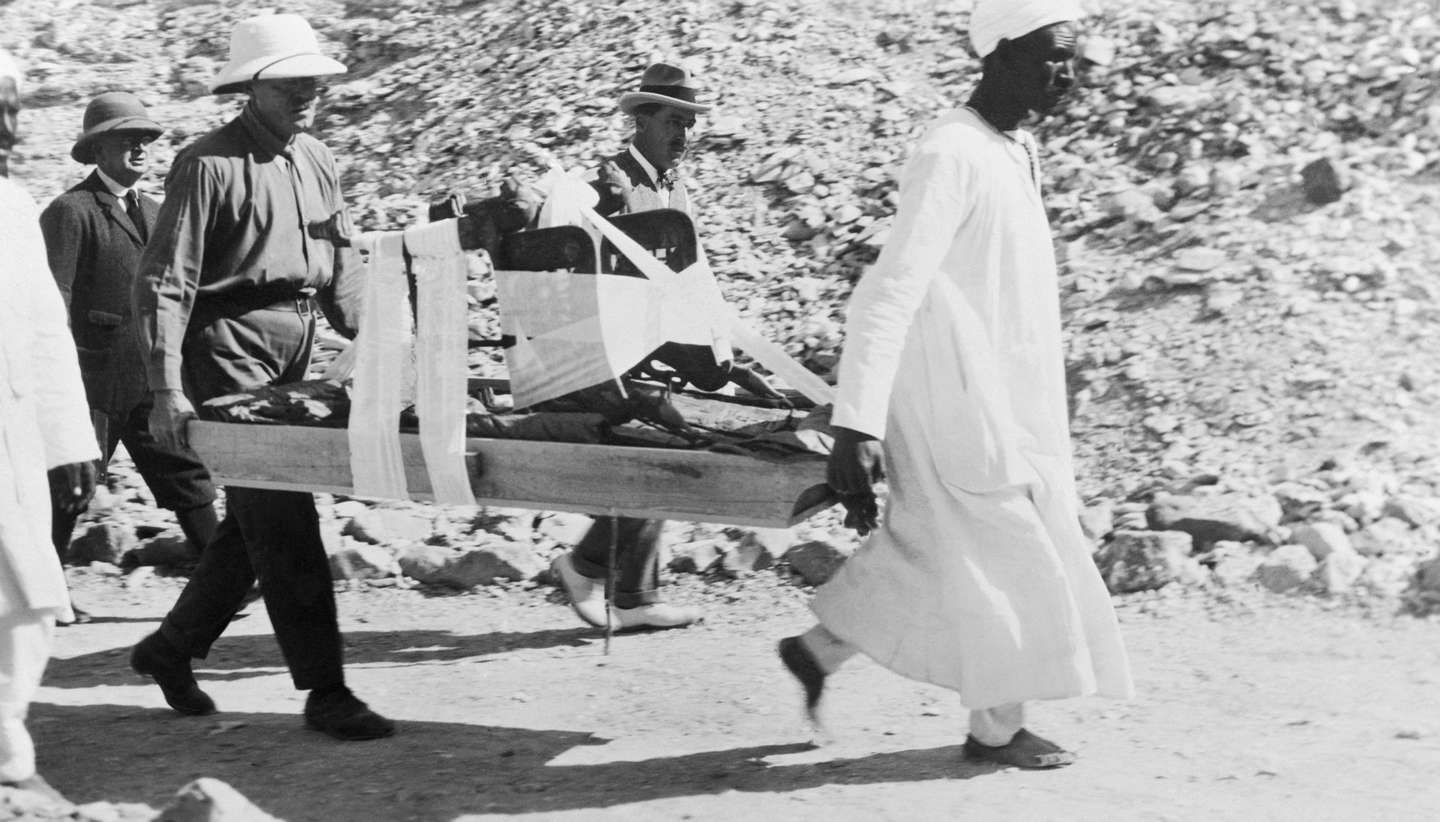 Há 99 anos, a 16 de fevereiro de 1923, foi aberto o túmulo do faraó egípcio Tutankhamon, numa escavação liderada pelo arqueólogo britânico Howard Carter