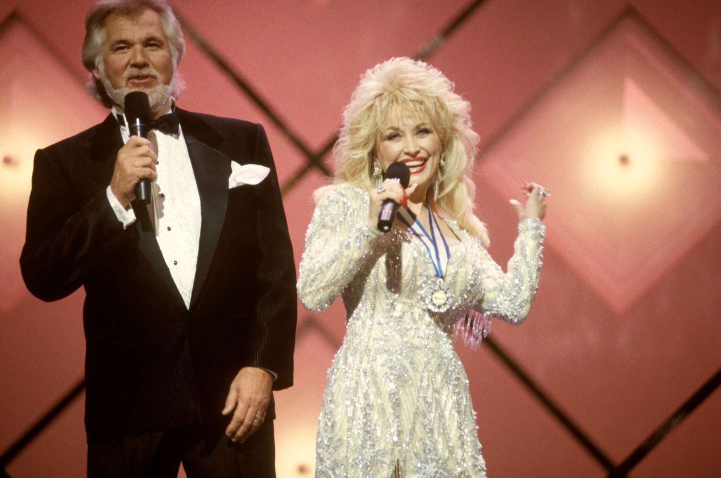 Photo of Dolly PARTON and Kenny ROGERS