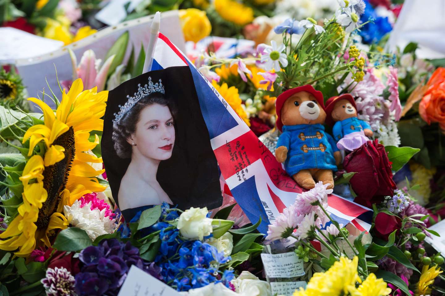 Crowds Visit Memorial Site to Queen Elizabeth II in Green Park in London