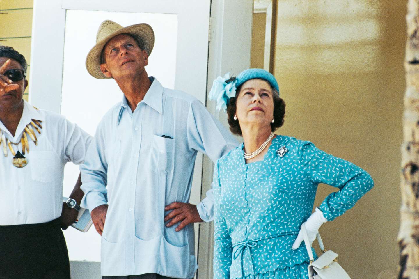 Elizabeth II and Prince Philip visit Tuvalu