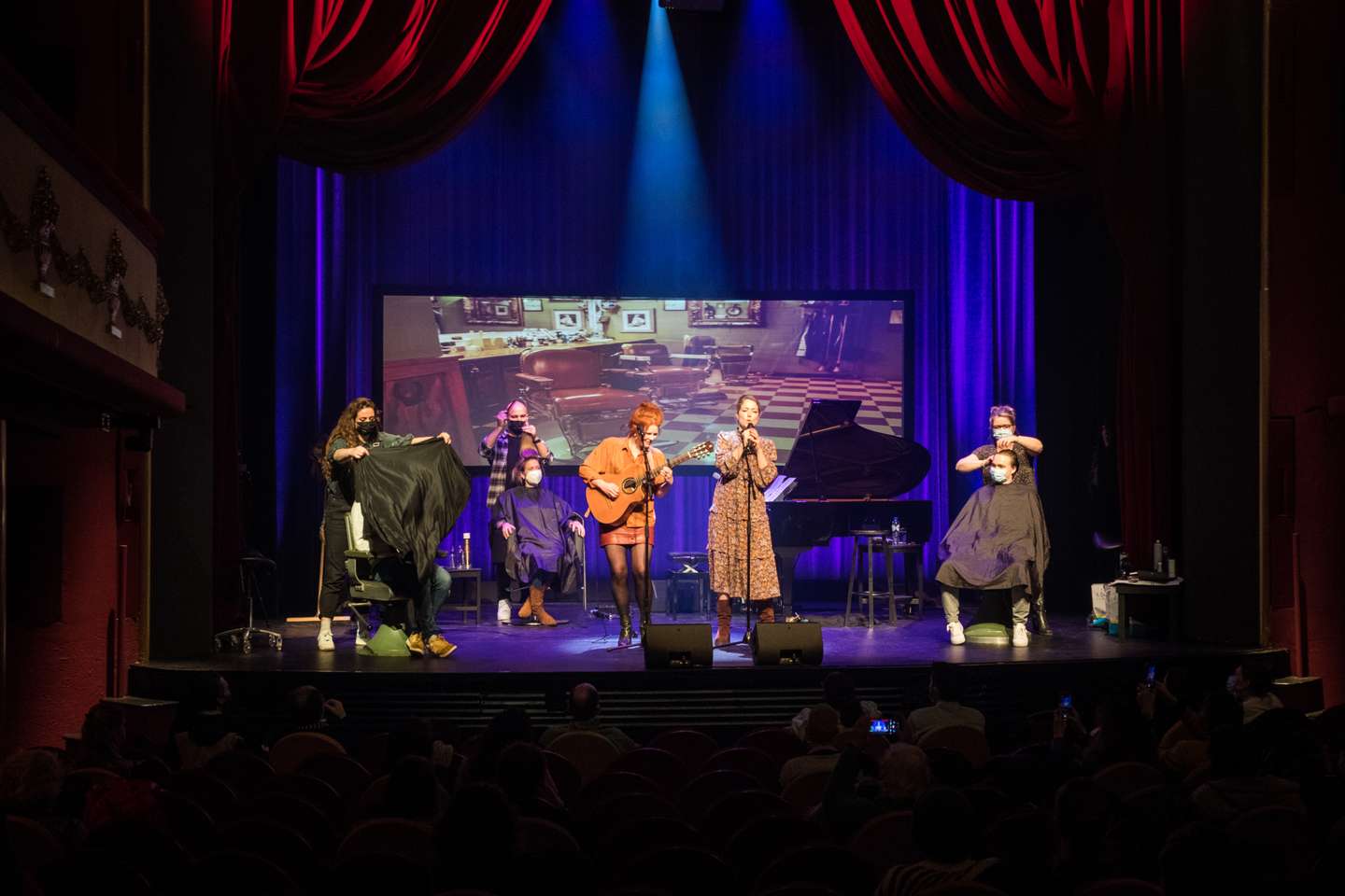 Dutch Theaters Host Haircuts To Highlight Covid Impact On Culture Sector