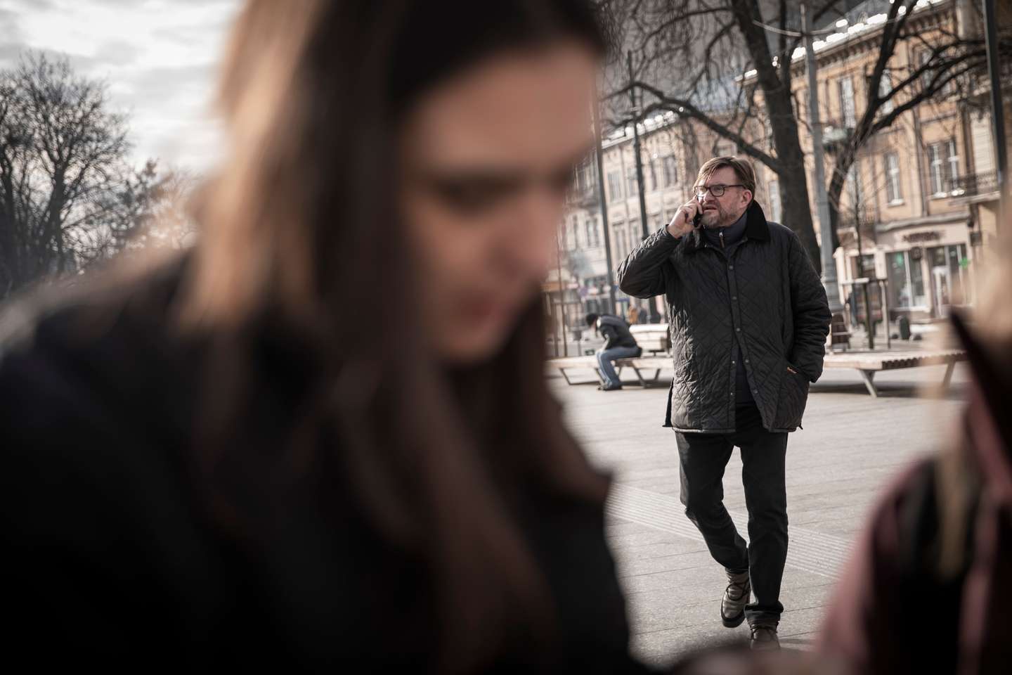 Entrevista a Yevgeny Kiselyov em Lviv, na Ucrânia. A Rússia, a mando do seu presidente, Vladimir Putin, invadiu a Ucrânia no passado dia 24 de fevereiro de 2022. Lviv, Ucrânia, 26 de fevereiro de 2022. JOÃO PORFÍRIO/OBSERVADOR