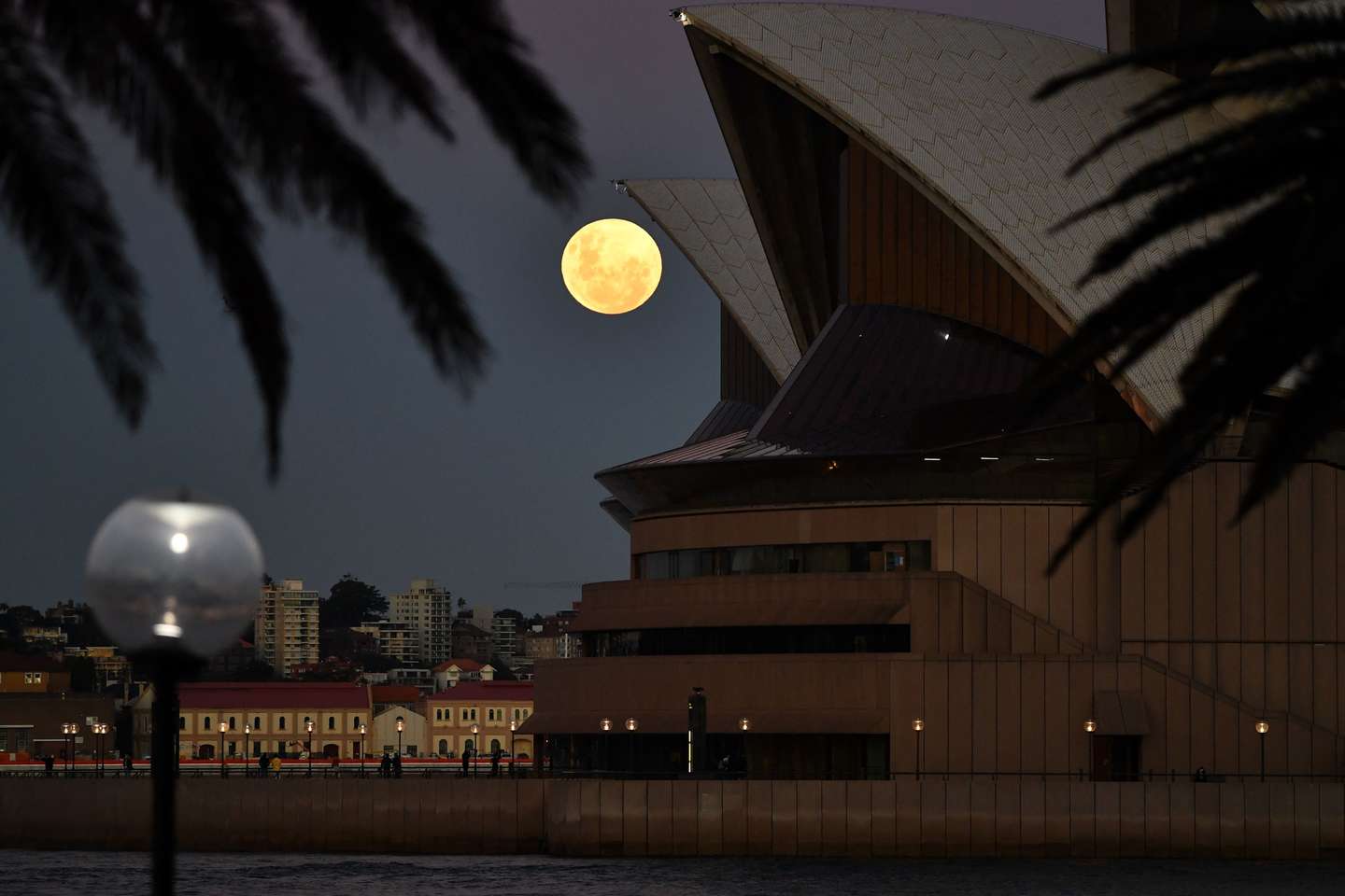 AUSTRALIA-SCIENCE-ASTRONOMY-MOON-ECLIPSE